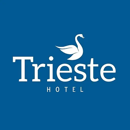 Trieste فندق موربينيو