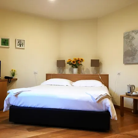 Hotel Trieste